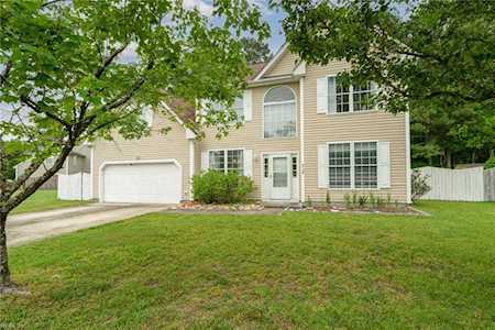 2158 Kingsley Ln Chesapeake, VA 23323