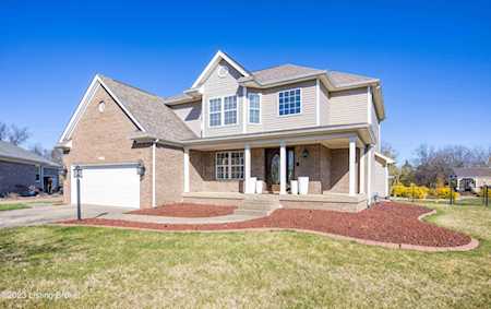 4307 Lakelet Way Louisville, KY 40299