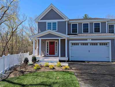 26 Tanner Circle Newmarket, NH 03857