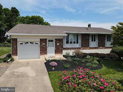 3201 Whiteman Rd Wilmington, DE 19808