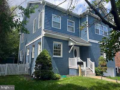842 S Monroe St Arlington, VA 22204