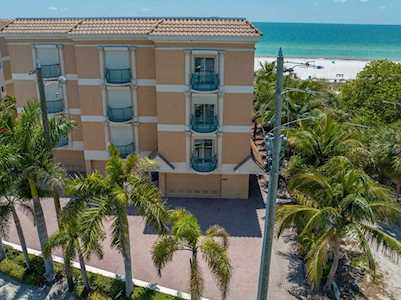 9898 Gulf Blvd #6 Treasure Island, FL 33706
