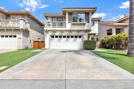 2109 Woodland Heights Glen Escondido, CA 92026