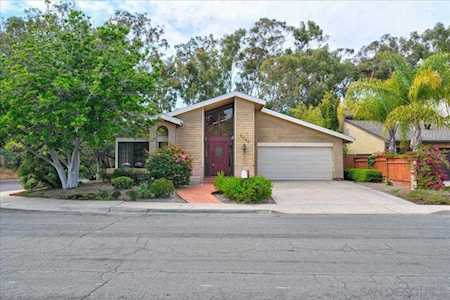5030 Via Papel San Diego, CA 92122