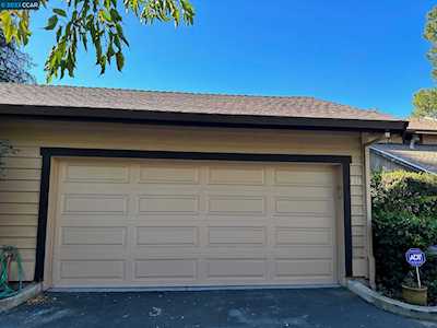 233 Charter Oak Cir Walnut Creek, CA 94597