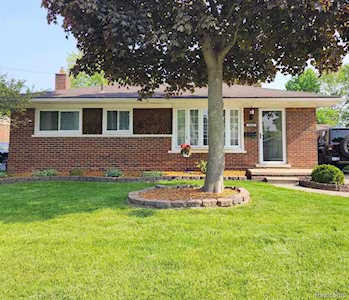 33268 Alvin St Garden City, MI 48135