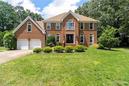 800 Walnut Forest Ct Chesapeake, VA 23322
