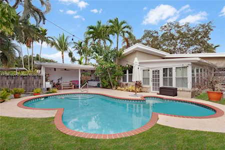 1230 NE 91st Ter Miami Shores, FL 33138