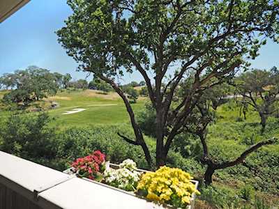 2034 Stonefield Lane Santa Rosa, CA 95403