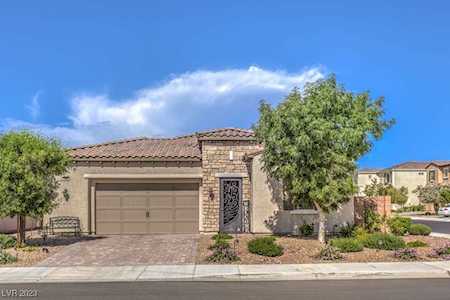 8465 Glowing Summer St Las Vegas, NV 89131
