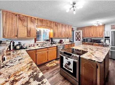 3194 Bay Ridge Dr Crestview, FL 32539