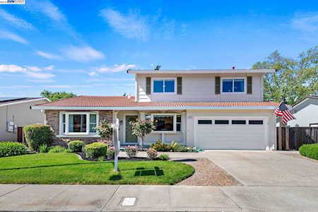 5279 Crestline Way Pleasanton, CA 94566