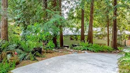 18037 W Spring Lake Dr SE Renton, WA 98058