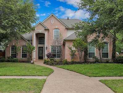 916 Stratford Drive Southlake, TX 76092