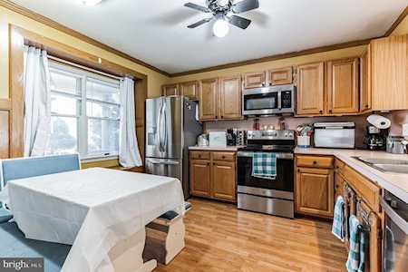 508 W 6th St Pennsburg, PA 18073