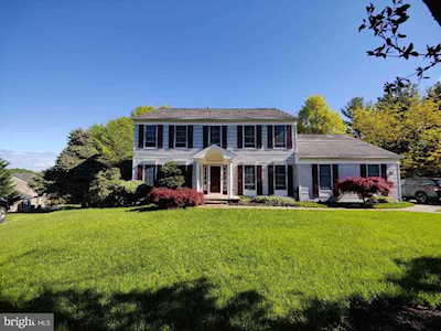 114 E Bridle Path Hockessin, DE 19707