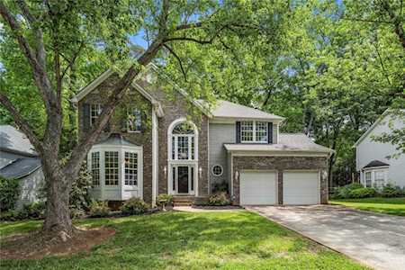 8614 Abbey Brook Ct Charlotte, NC 28216