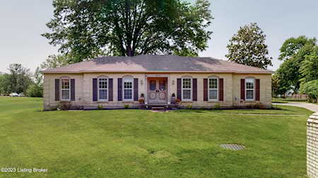 10512 Lawrencekirk Ct Louisville, KY 40243