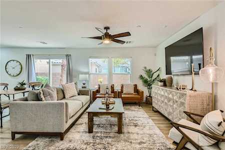 9013 Boston Springs Ave Las Vegas, NV 89149