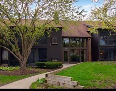 720 Saint Andrews Ln #22 Crystal Lake, IL 60014