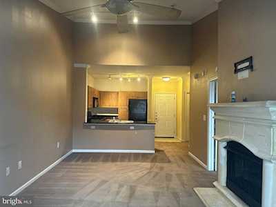 12956 Centre Park Circle #412 Herndon, VA 20171