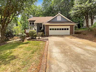 19017 Kailua Circle Fort Mill, SC 29708