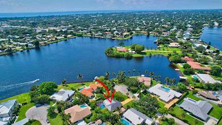 917 SW 38th Court Boynton Beach, FL 33435