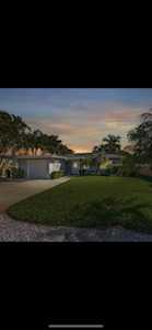 17735 1st St E Redington Shores, FL 33708
