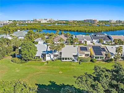 17263 Bay St Jupiter, FL 33477