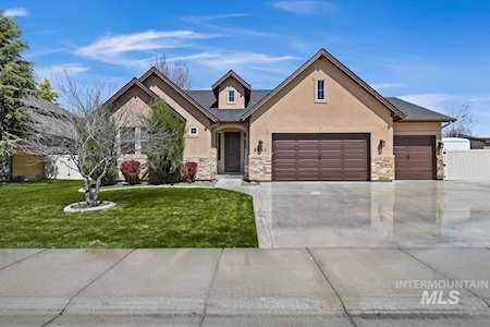 5353 N Morninggale Way Boise, ID 83713