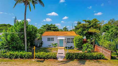 2506 Harding St Hollywood, FL 33020