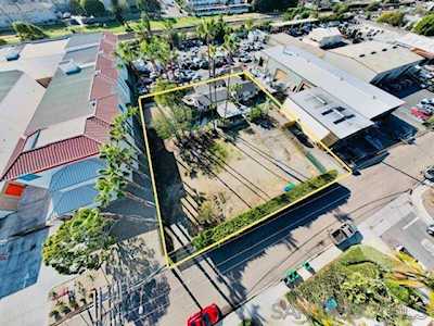 3215 25 Tyler St Carlsbad, CA 92008
