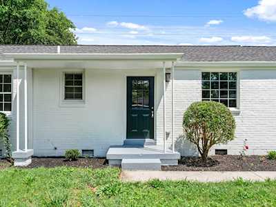 1327 Atlas St Murfreesboro, TN 37130