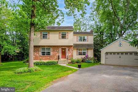 6A Copples Ln Wallingford, PA 19086