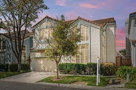 2335 De Varona Pl SANTA CLARA, CA 95050