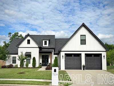 7804 S Shoreline Blvd Benton, AR 72091