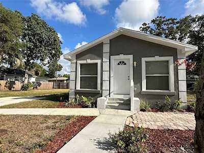 1139 Tangerine St Clearwater, FL 33755