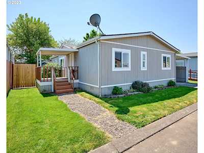5122 Copper Creek LOOP Salem, OR 97305