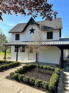 208 North St Holly Vlg, MI 48442