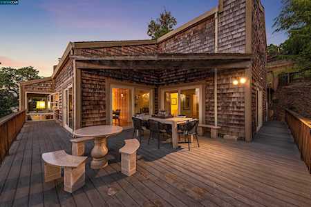 132 Rudgear Drive Walnut Creek, CA 94596
