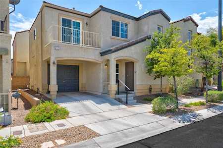 9125 Adorable Ave Las Vegas, NV 89149