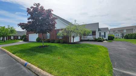 8315 Kingfisher Lane Pickerington, OH 43147