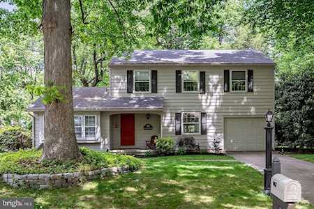 947 Locksley Ln West Deptford, NJ 08096
