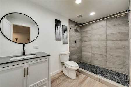 1806 Cottonwood Road Carrollton, TX 75006