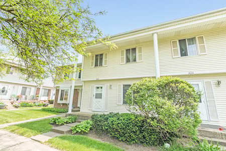 424 Devonshire Ct #0 Bolingbrook, IL 60440