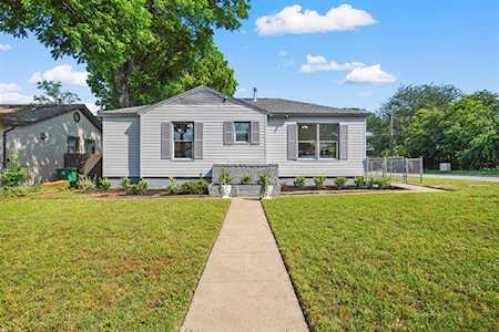 3937 Alamo Avenue Fort Worth, TX 76107
