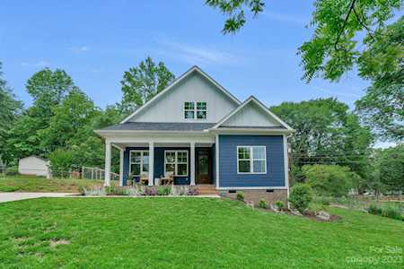 215 9th St Belmont, NC 28012