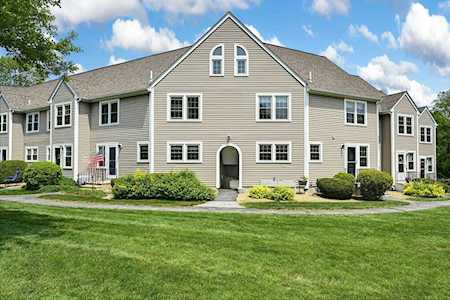6 Hovey Pond Dr #203 Grafton, MA 01536