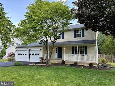 8775 Tomislav St Manassas, VA 20110