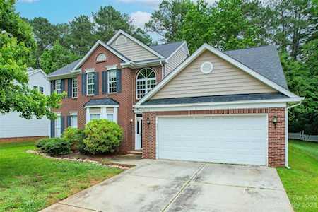 6912 Reedy Creek Rd Charlotte, NC 28215